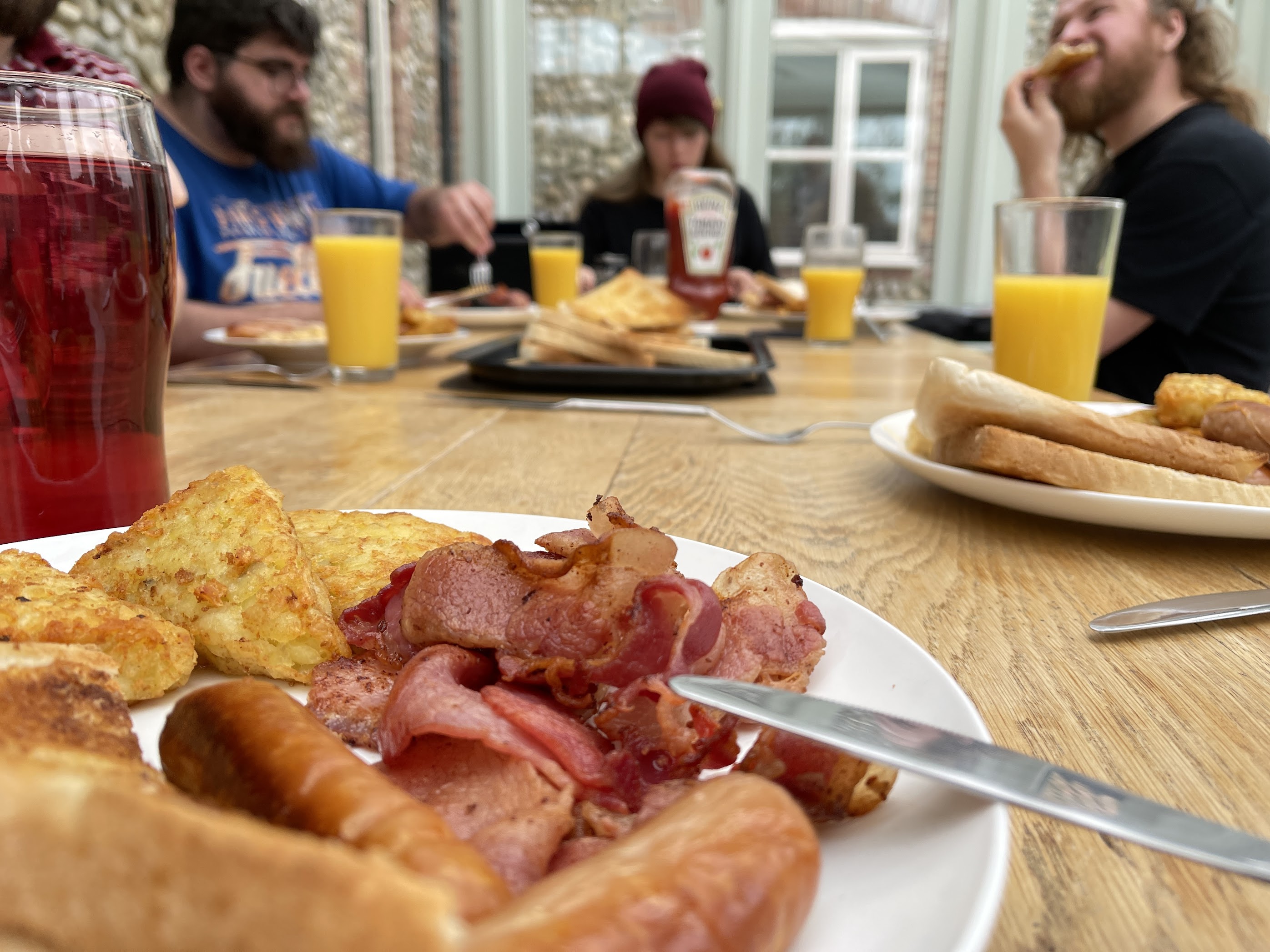 A photo of the full English breakfast we made on the day after we arrived
